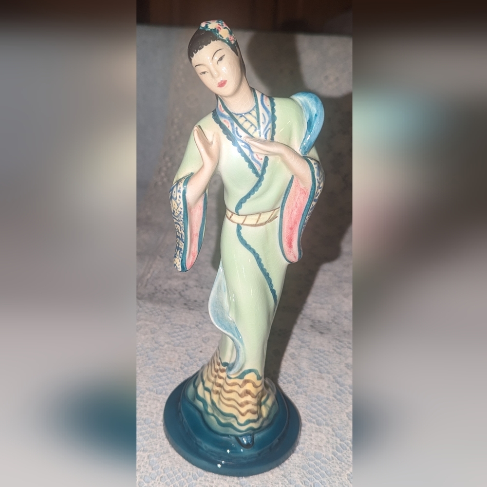 Chinese Dancer by H. Linddoff Goldcrest ceramic corp.